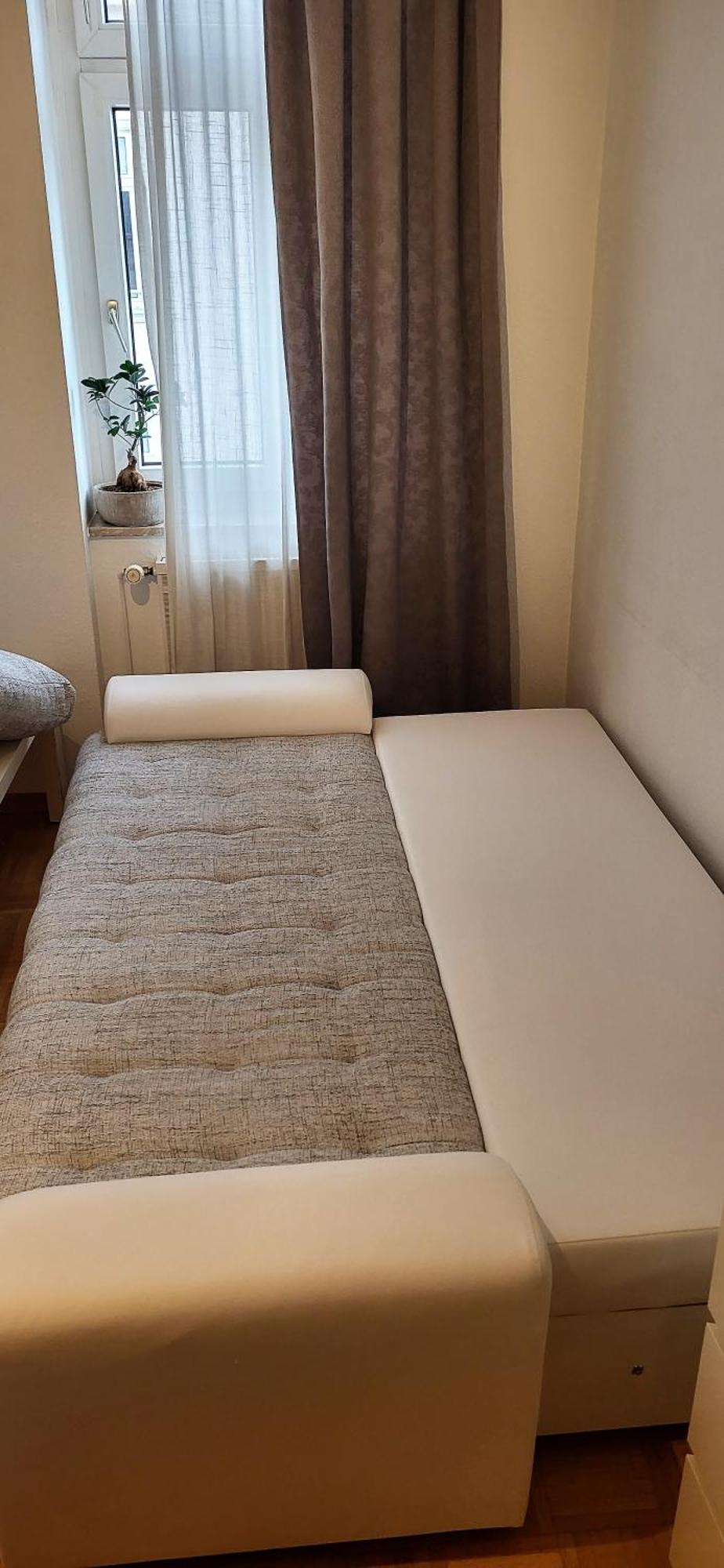 Von Privat, Grosses Zimmer Sehr Zentral In Bad Homburg Stadtmitte Bad Homburg vor der Hoehe Luaran gambar